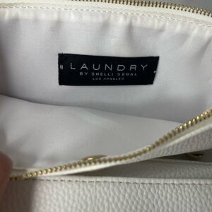 White Bag Laundry by Shelli Segal